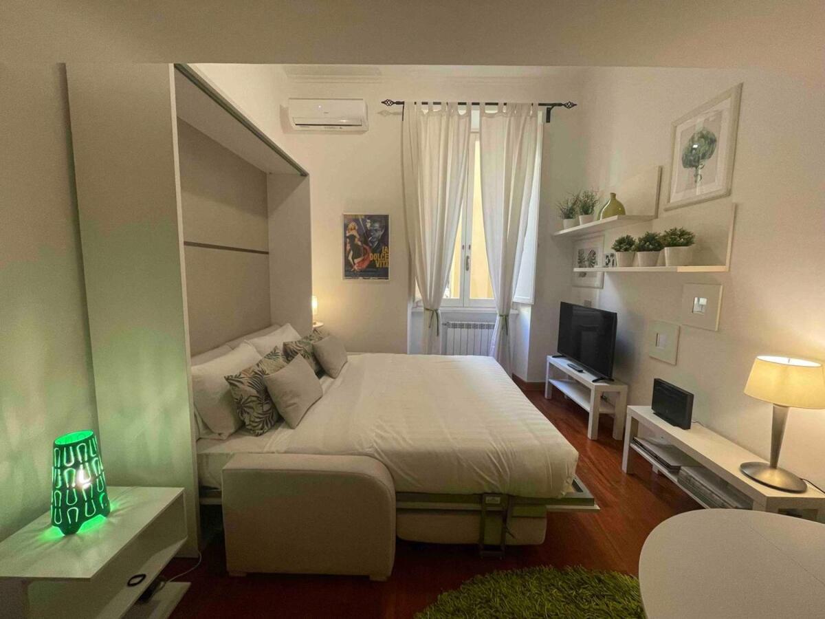 Apartment New - Live Domus Luci Al Colosseo *